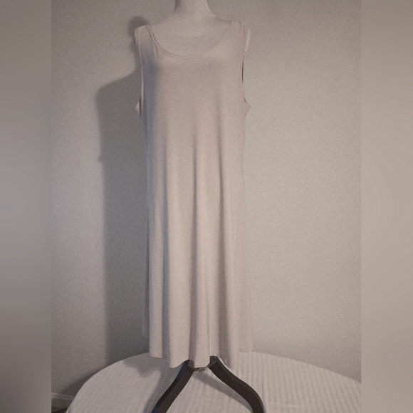 Sympli Dresses & Skirts - Sympli Midi Dress Size 18